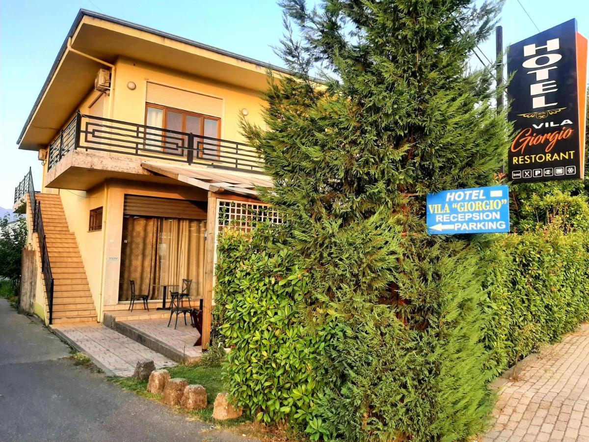 Hotel Vila Giorgio Shkoder Exterior photo